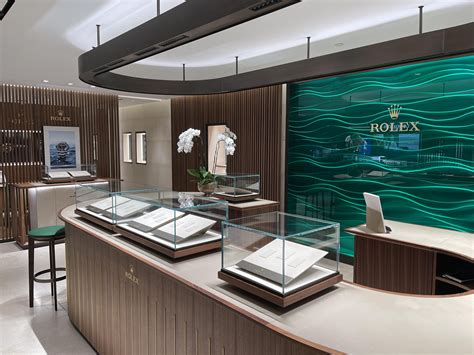 rolex lebanon retailler shop.